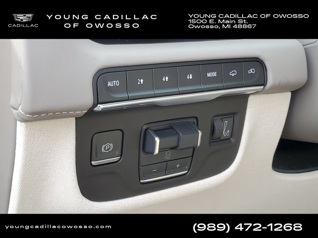 Used 2023 Cadillac Escalade Premium Luxury Platinum w/ Heavy-Duty Trailer Package AWD/4WD image 12