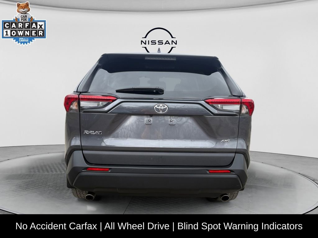Used 2024 Toyota RAV4 LE image 4