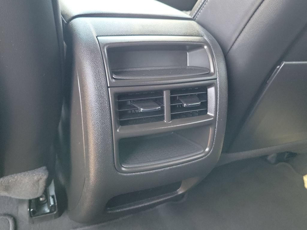 Certified 2024 Cadillac XT5 Premium Luxury FWD image 21