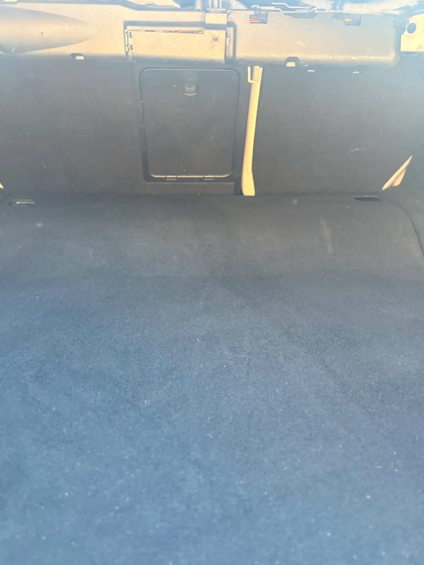 Used 2015 Mercedes-Benz E 350 4MATIC Sedan image 35