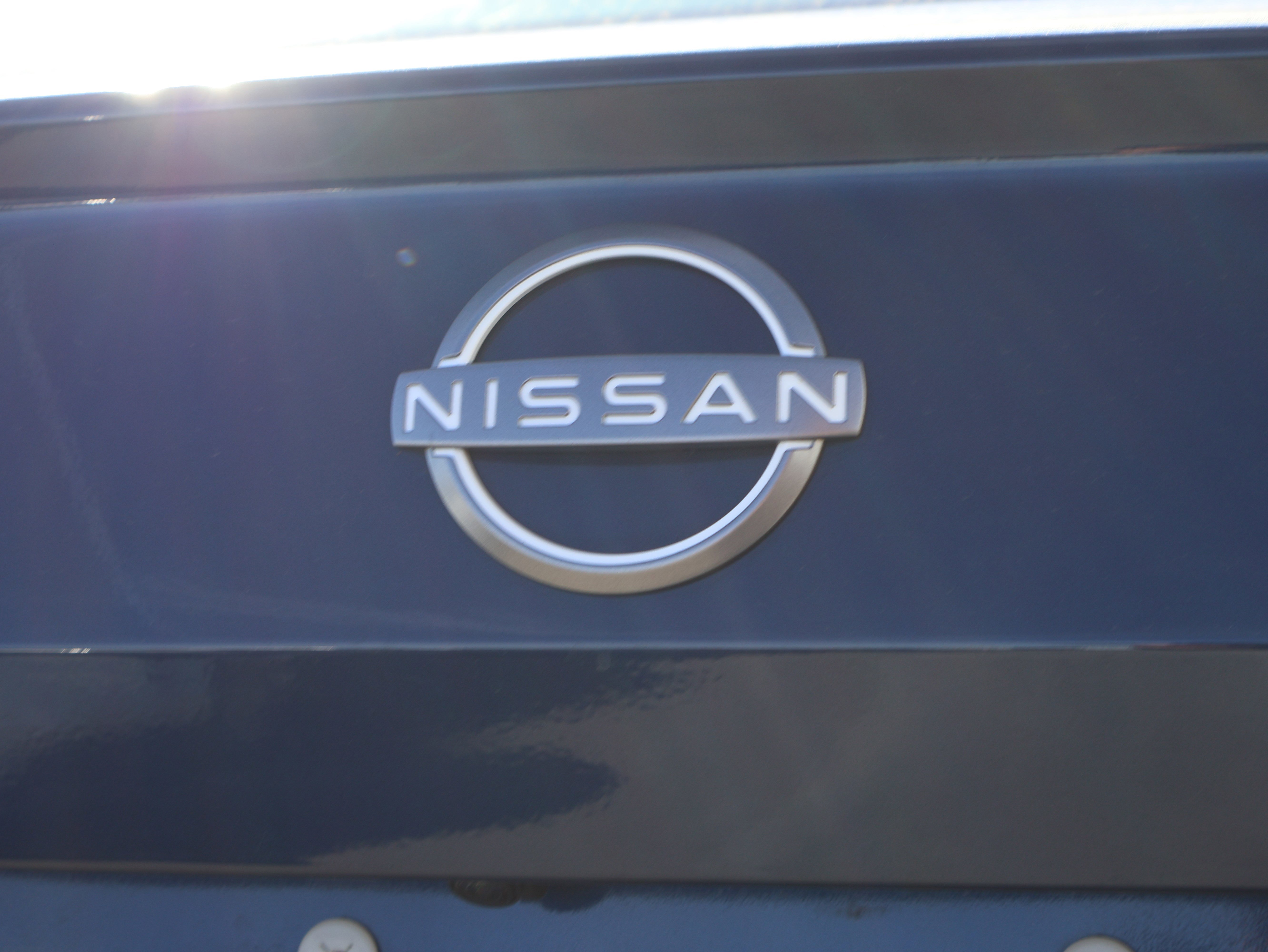 Used 2023 Nissan Altima 2.5 SR w/ SR Premium Package image 17