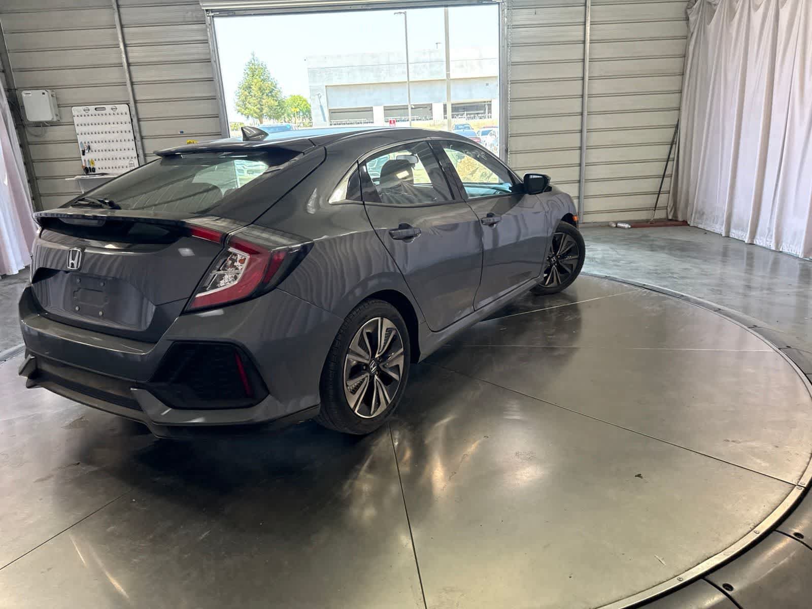 Used 2019 Honda Civic EX image 4