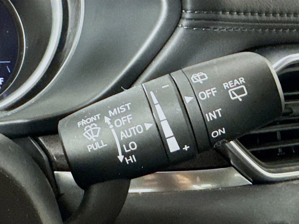 Used 2022 MAZDA CX-5 Carbon Edition image 13