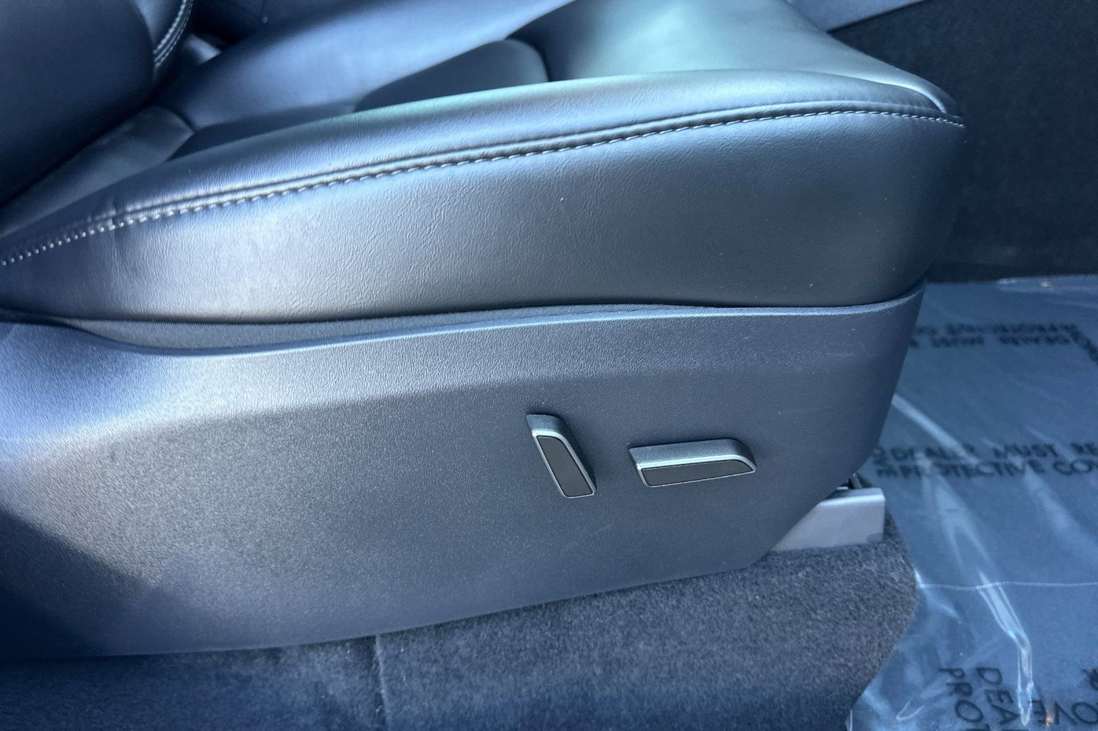 Used 2025 Tesla Model Y Long Range image 24