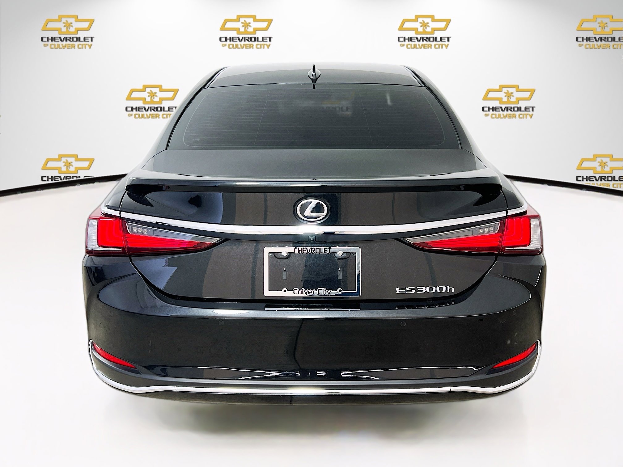 Used 2024 Lexus ES 300h w/ Premium Package FWD image 6