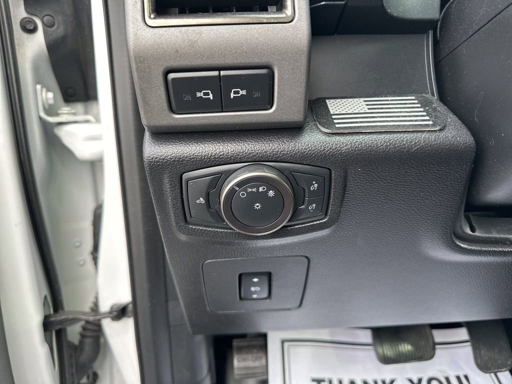 Used 2018 Ford F150 Raptor w/ Equipment Group 802A Luxury image 20