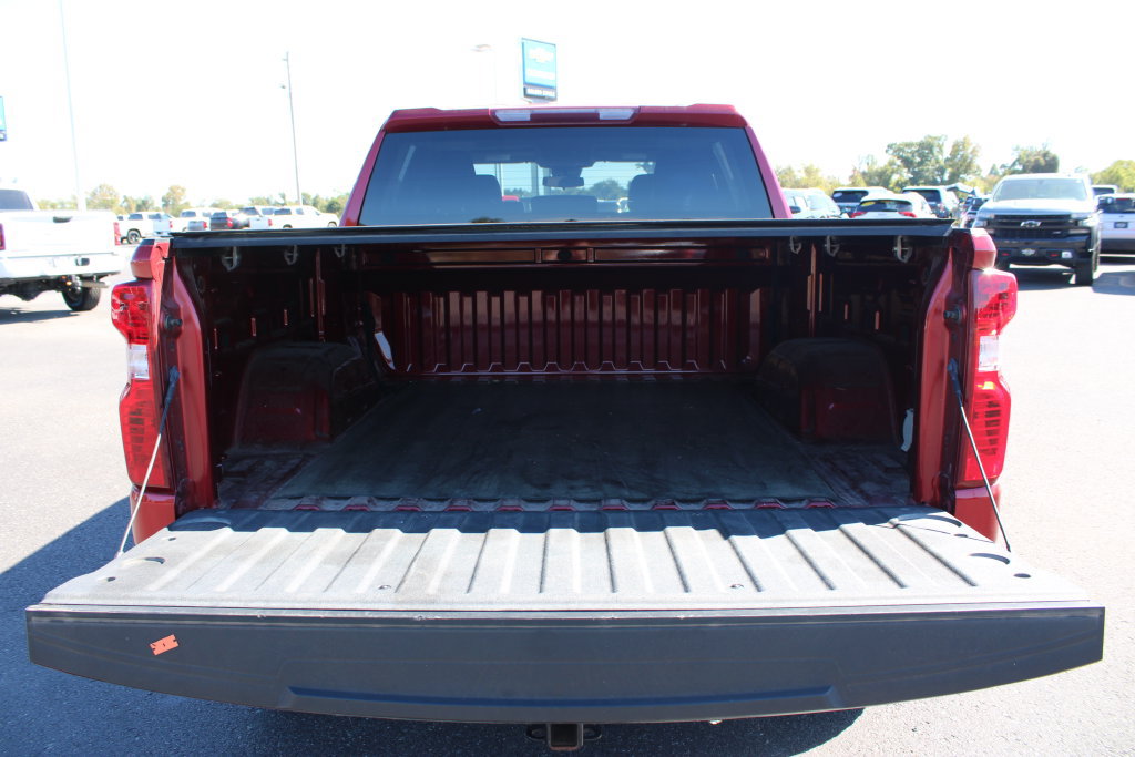Used 2022 Chevrolet Silverado 1500 LT RWD image 14