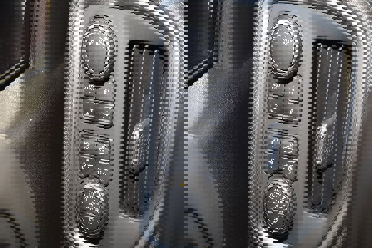 Used 2022 Chevrolet Silverado 2500 LTZ w/ LTZ Plus Package image 26