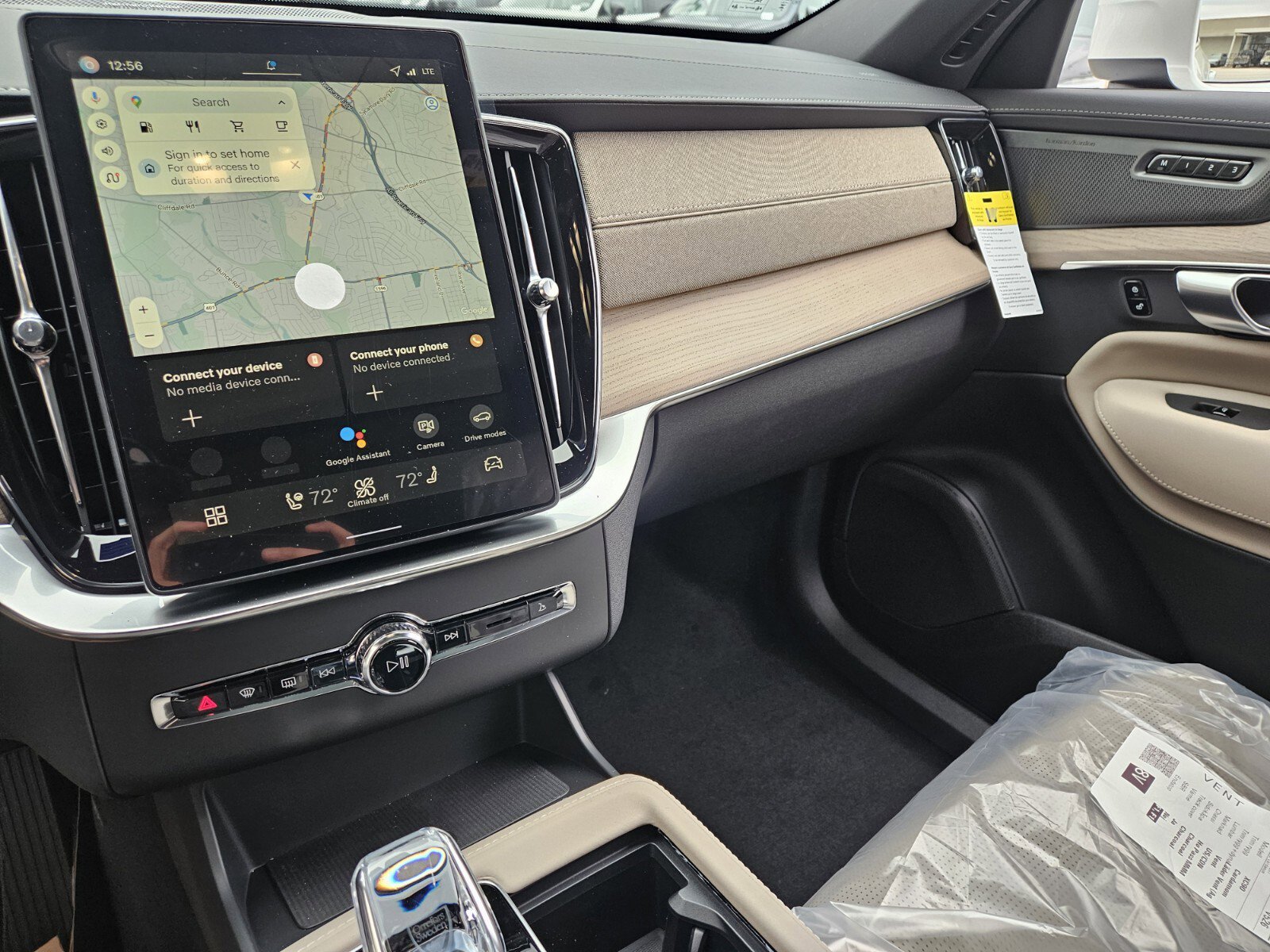 New 2026 Volvo XC90 B6 Ultra w/ Protection Package AWD/4WD image 13