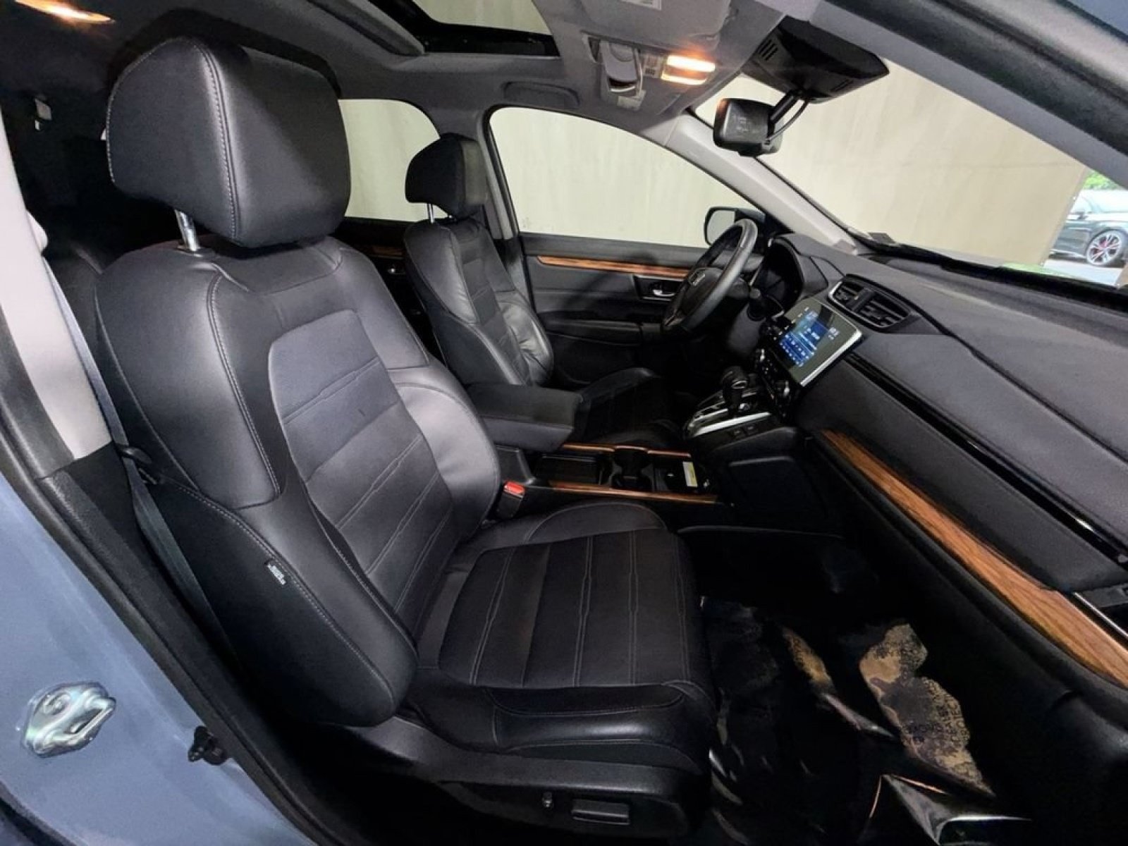 Used 2021 Honda CR-V Touring image 19