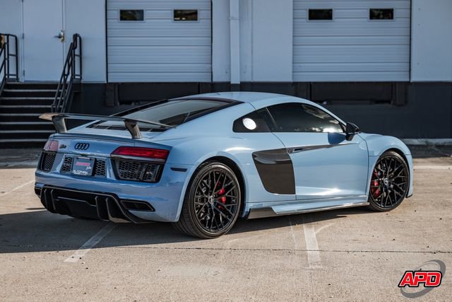 Used 2018 Audi R8 V10 w/ Premium Package image 70
