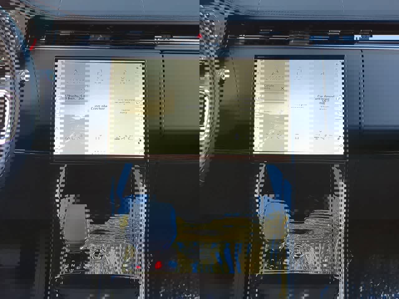 Used 2024 Land Rover Range Rover Sport SE image 30