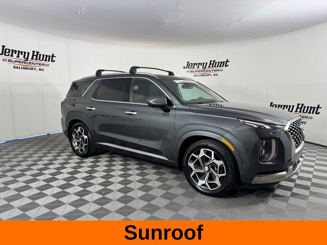 Used 2022 Hyundai Palisade Calligraphy w/ Winter Package FWD image 9