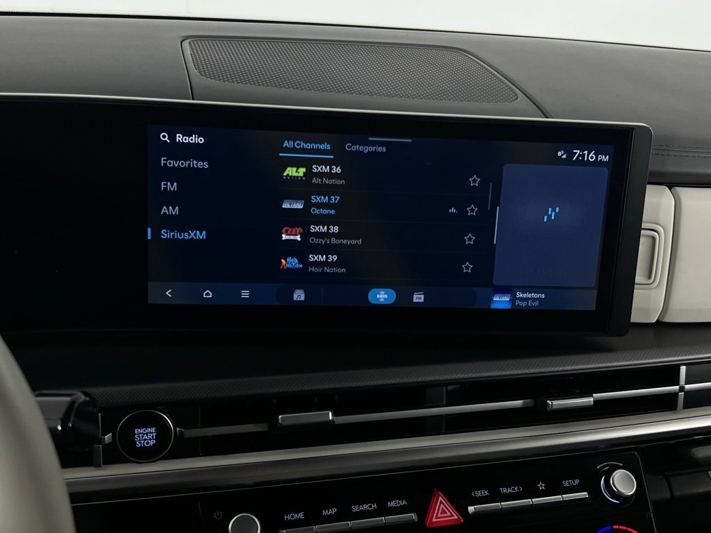 Used 2024 Hyundai Santa Fe SEL image 20