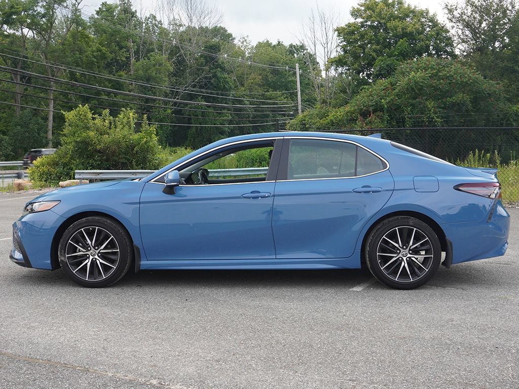 Used 2024 Toyota Camry SE FWD image 13