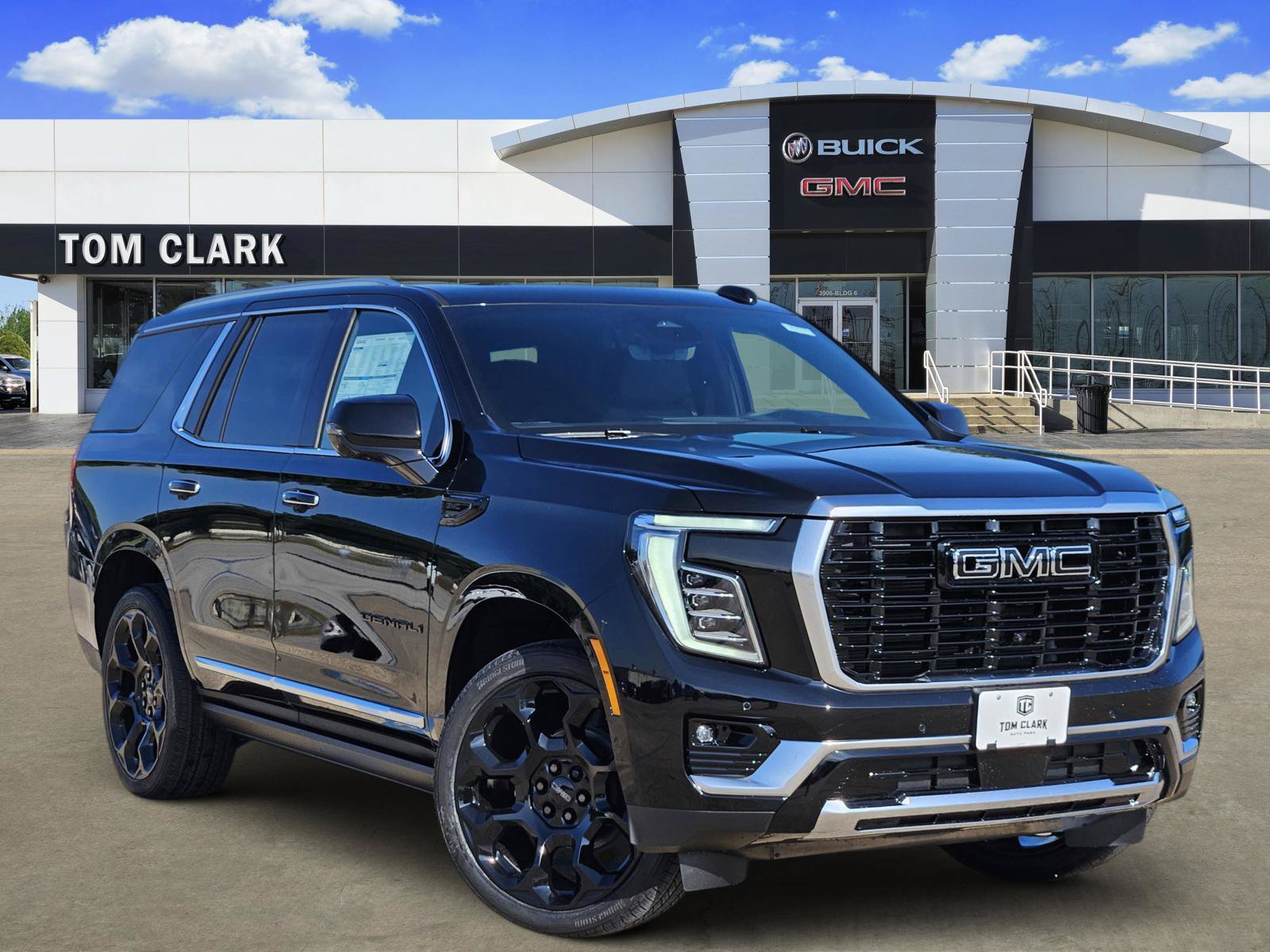 New 2026 GMC Yukon Denali w/ Denali Reserve Package