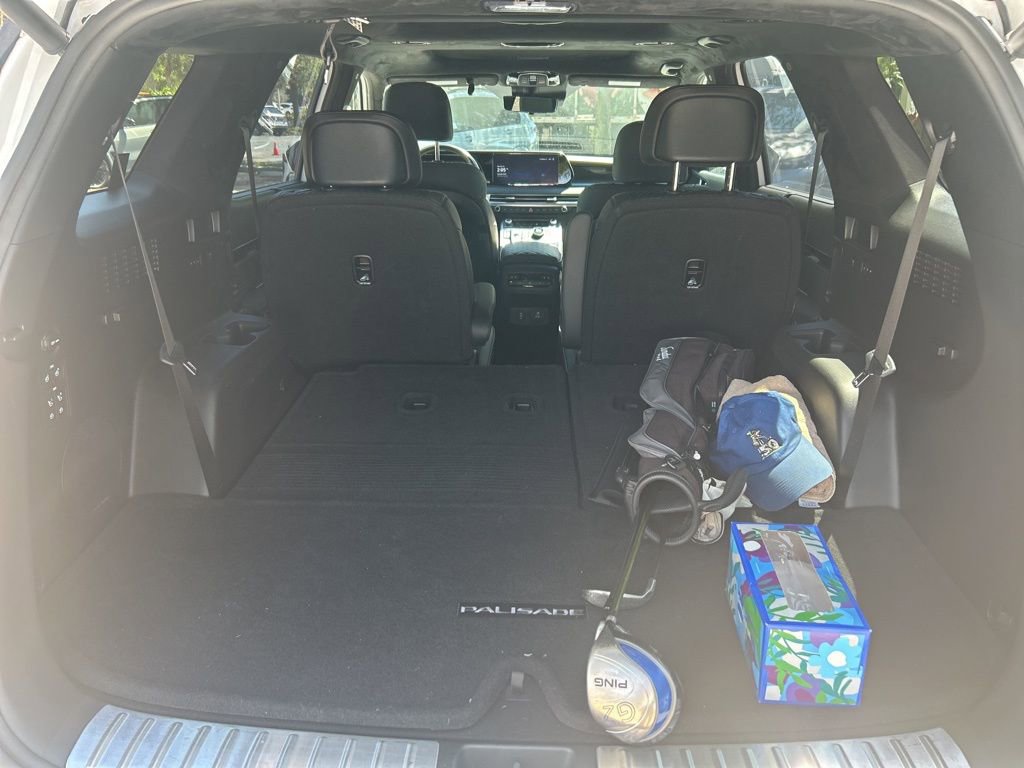 Used 2023 Hyundai Palisade Calligraphy image 50