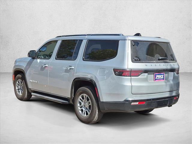 Used 2024 Jeep Wagoneer 4WD w/ HD Trailer Tow Package image 7