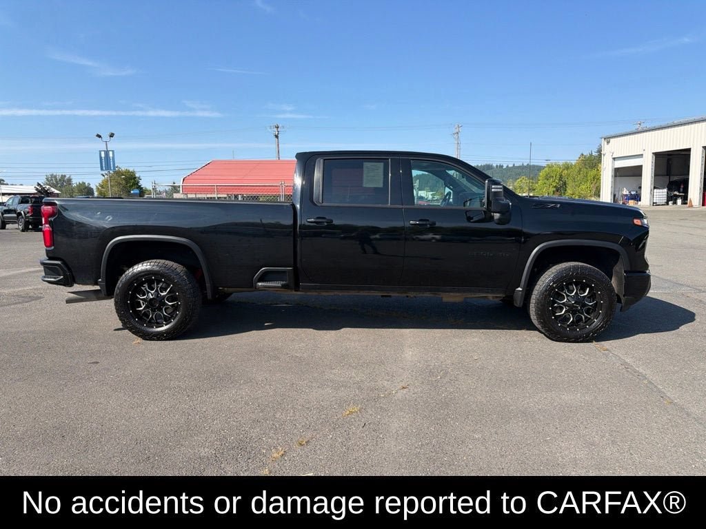 Used 2024 Chevrolet Silverado 3500 LTZ w/ LTZ Plus Package AWD/4WD image 5