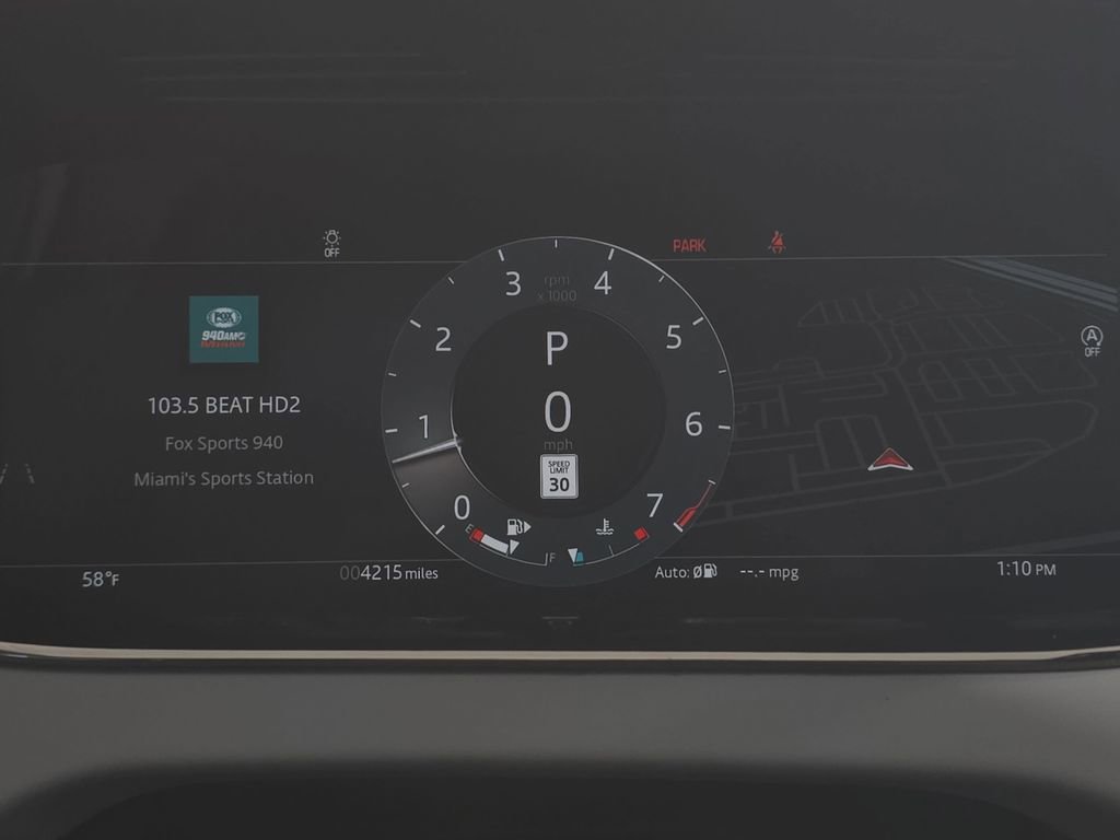 Used 2026 Land Rover Range Rover Evoque S image 19