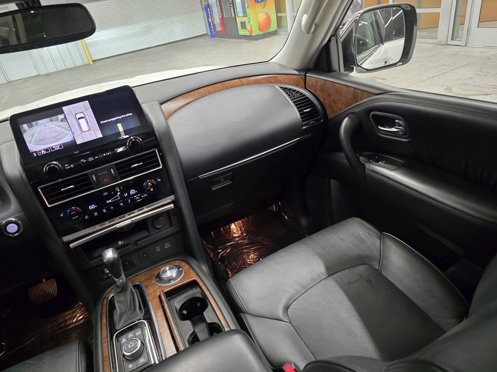 Used 2023 Nissan Armada SL w/ Captain's Chairs Package image 43