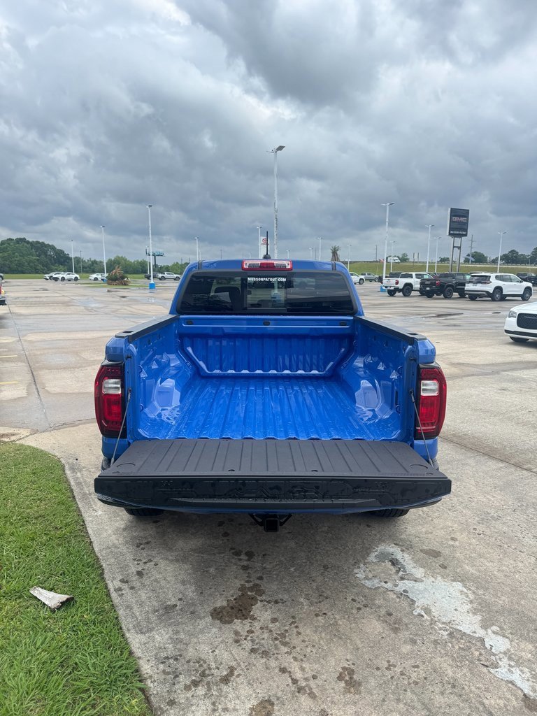 New 2025 GMC Canyon Elevation image 8