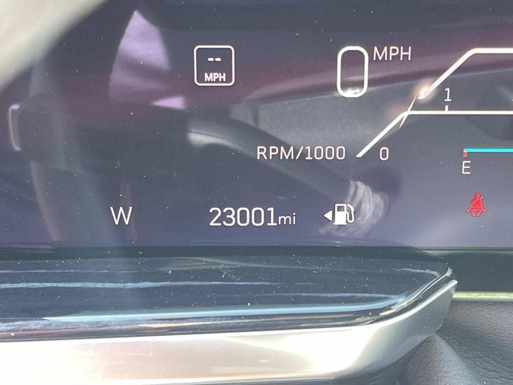 Certified 2025 Cadillac Escalade Sport AWD/4WD image 46