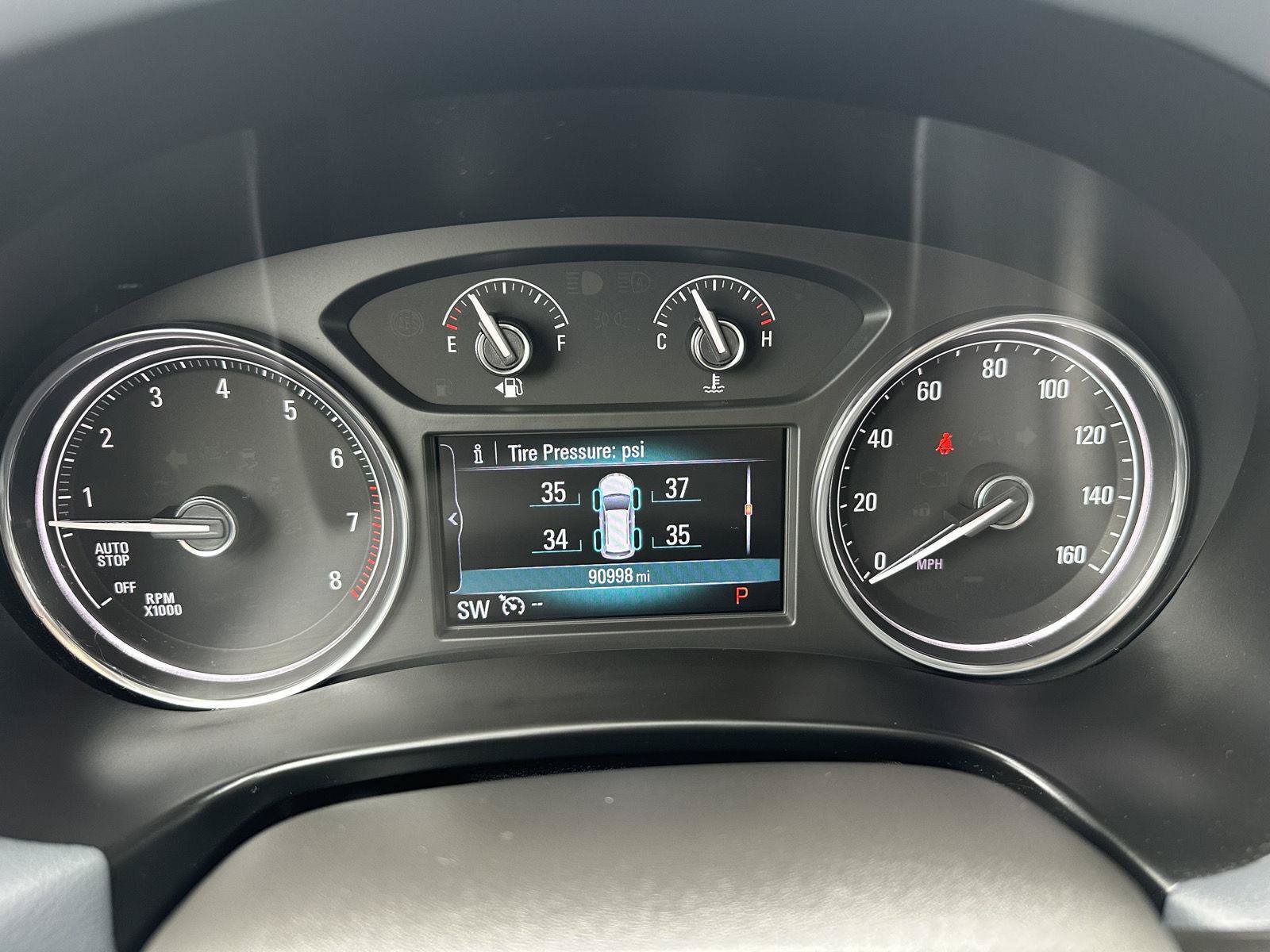 Used 2019 Buick Enclave Essence FWD image 20