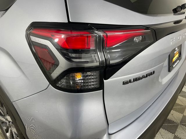 Used 2025 Subaru Forester Touring image 21