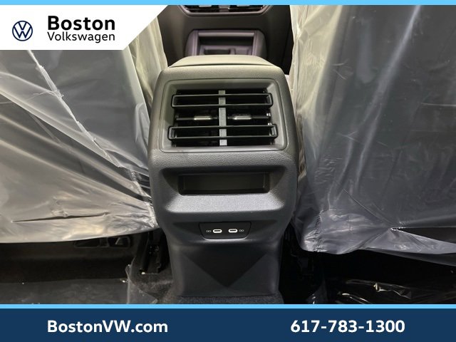 New 2026 Volkswagen Tiguan SE image 25