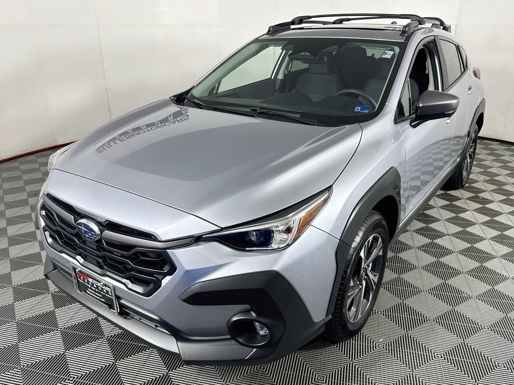 Used 2026 Subaru Crosstrek 2.5i Premium AWD/4WD image 3