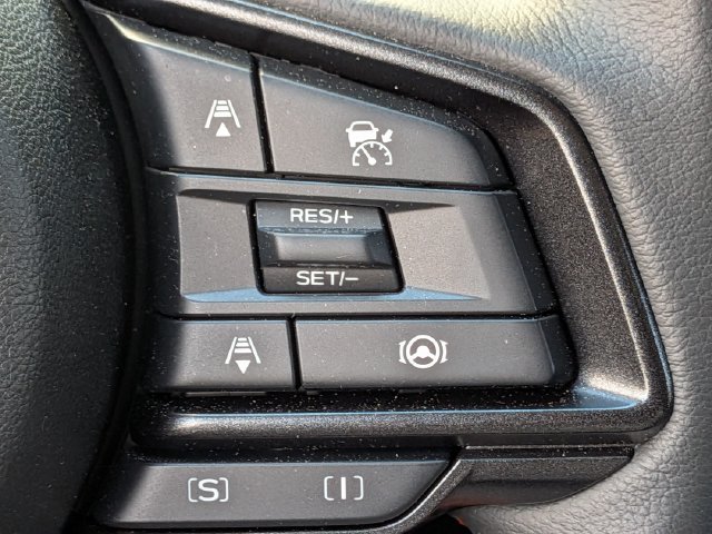 Used 2025 Subaru Crosstrek 2.5i Limited AWD/4WD image 20