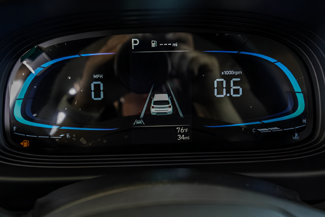 New 2026 Hyundai Venue SEL FWD image 31