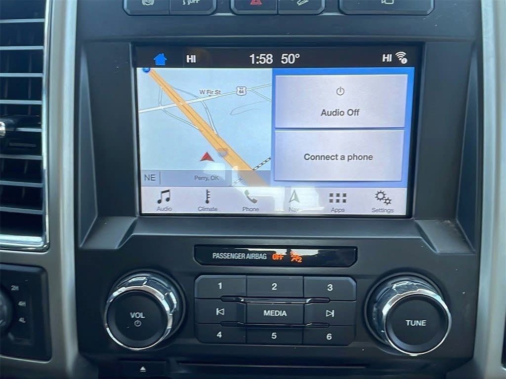 Used 2018 Ford F250 Lariat w/ Chrome Package image 25