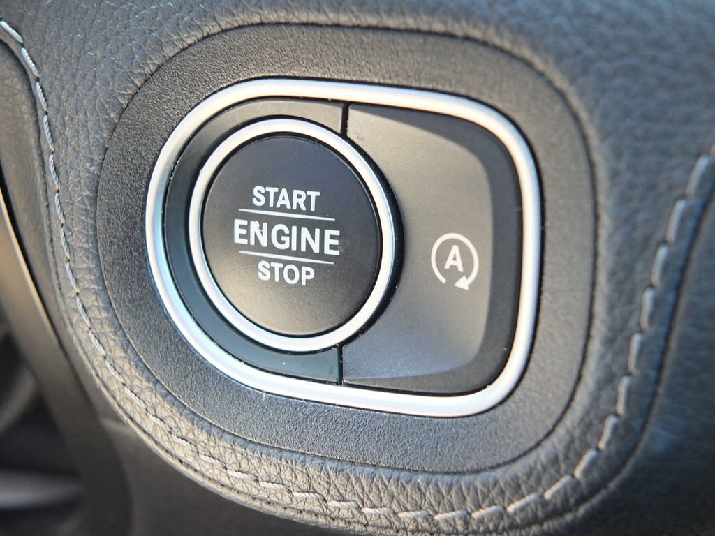 Used 2023 Mercedes-Benz GLE 53 AMG 4MATIC w/ Exterior Lighting Package image 32