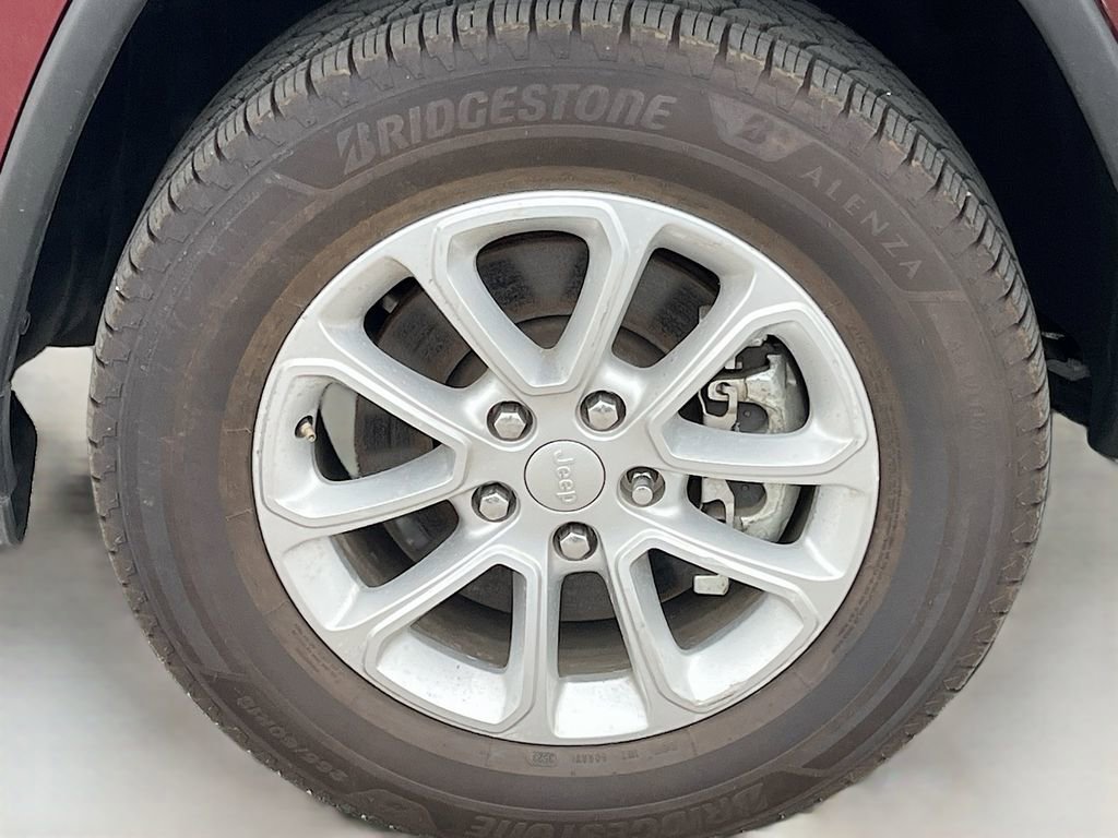 Used 2022 Jeep Grand Cherokee Laredo X image 32