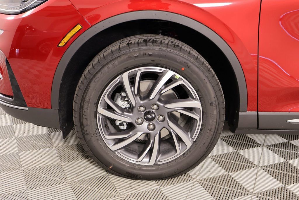 New 2026 Lincoln Corsair Premiere image 18