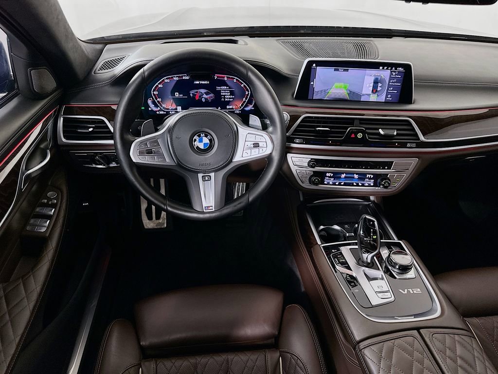 Used 2022 BMW M760i xDrive w/ Luxury Rear Seating Package AWD/4WD image 23