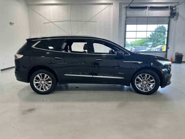 Used 2022 Buick Enclave Avenir w/ Trailering Package, 5000 lbs. AWD/4WD image 4