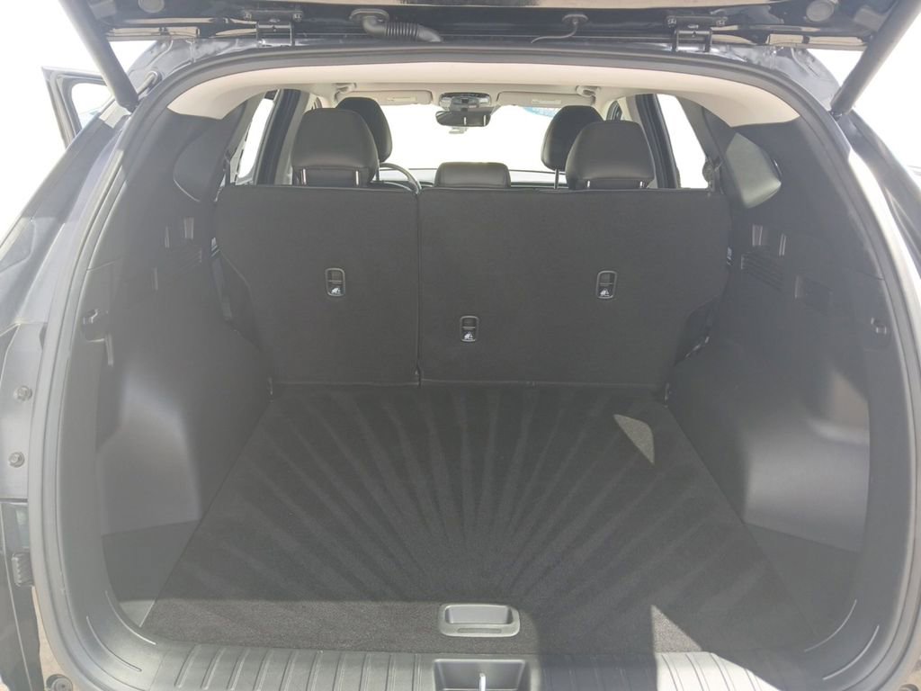 Used 2023 Hyundai Tucson SEL w/ Convenience Package image 13