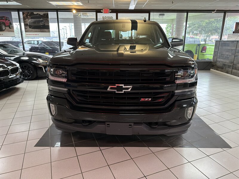 Used 2018 Chevrolet Silverado 1500 LTZ Z71 w/ LTZ Plus Package AWD/4WD image 3