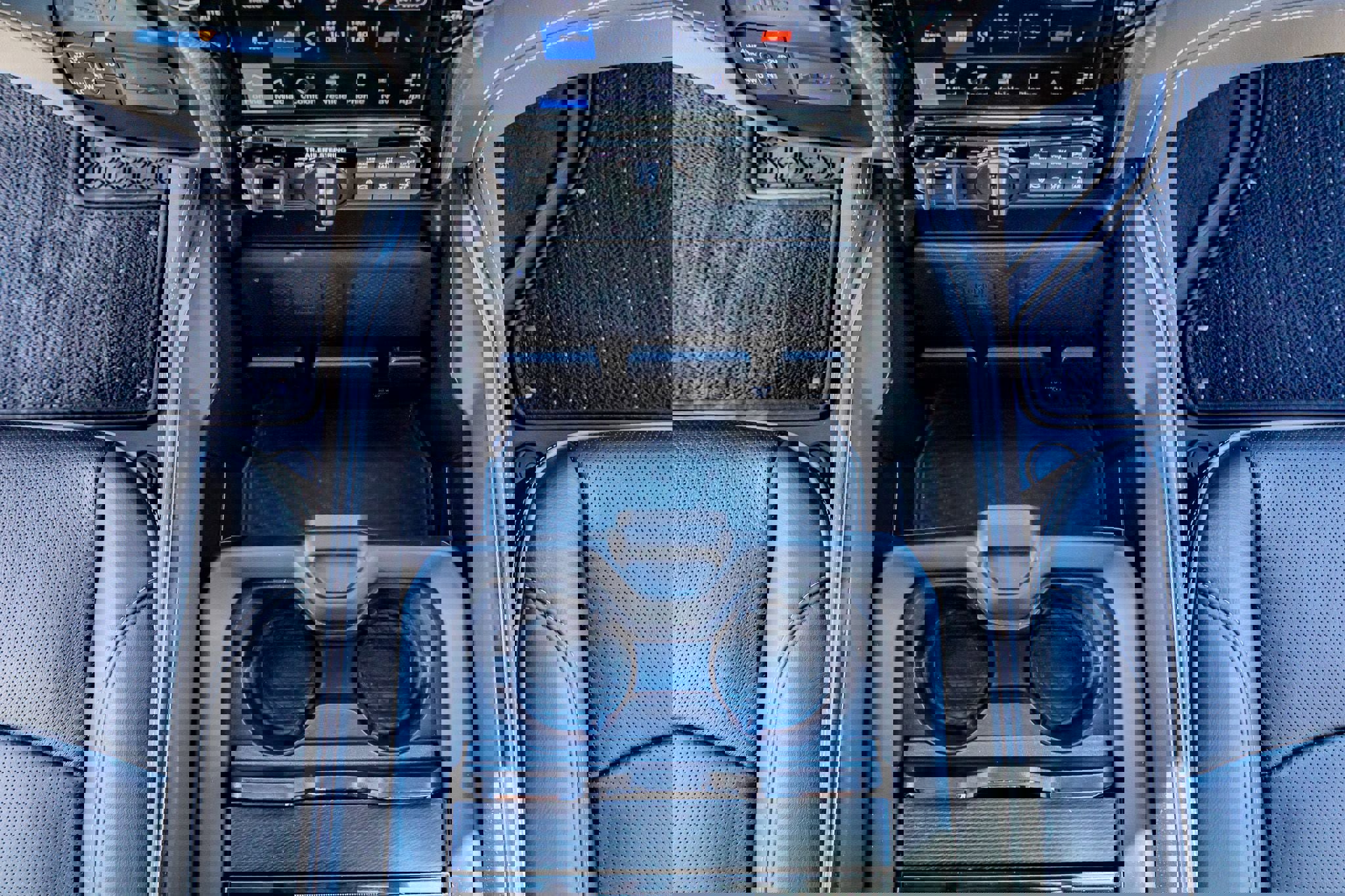 Used 2024 RAM 2500 Limited image 27