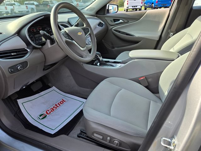 Used 2022 Chevrolet Malibu LS w/ Driver Confidence Package II FWD image 9