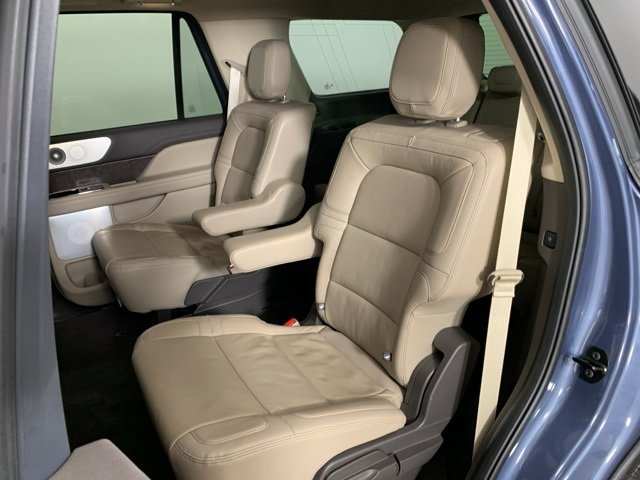 Used 2023 Lincoln Navigator Reserve image 30