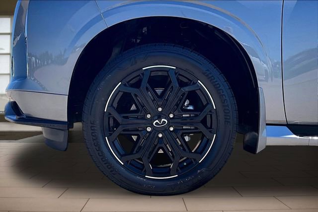Certified 2026 INFINITI QX80 4WD image 9