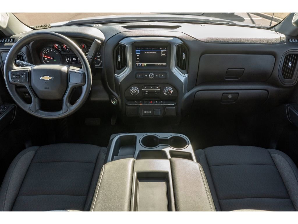 Used 2025 Chevrolet Silverado 1500 Custom image 16