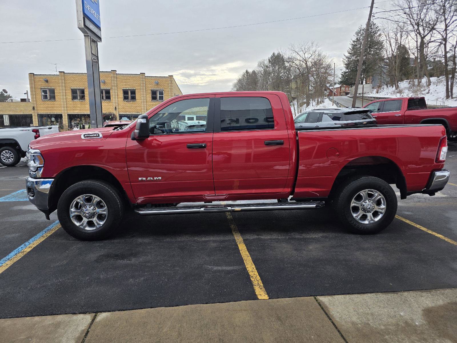 Used 2024 RAM 2500 Big Horn w/ Bed Utility Group image 5