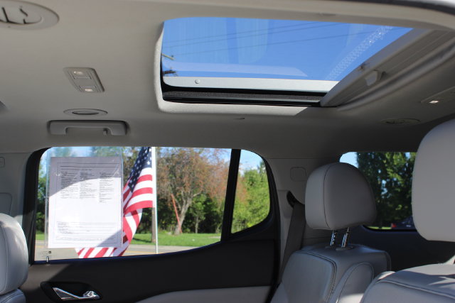 Used 2021 GMC Acadia SLT w/ Premium Package AWD/4WD image 47