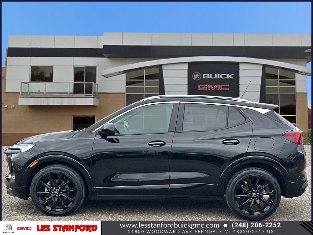 Used 2024 Buick Encore GX Sport Touring w/ Experience Buick Package FWD image 2