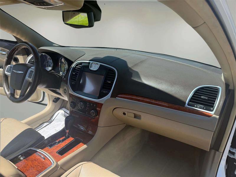 Used 2011 Chrysler 300 C w/ Sound Group image 22